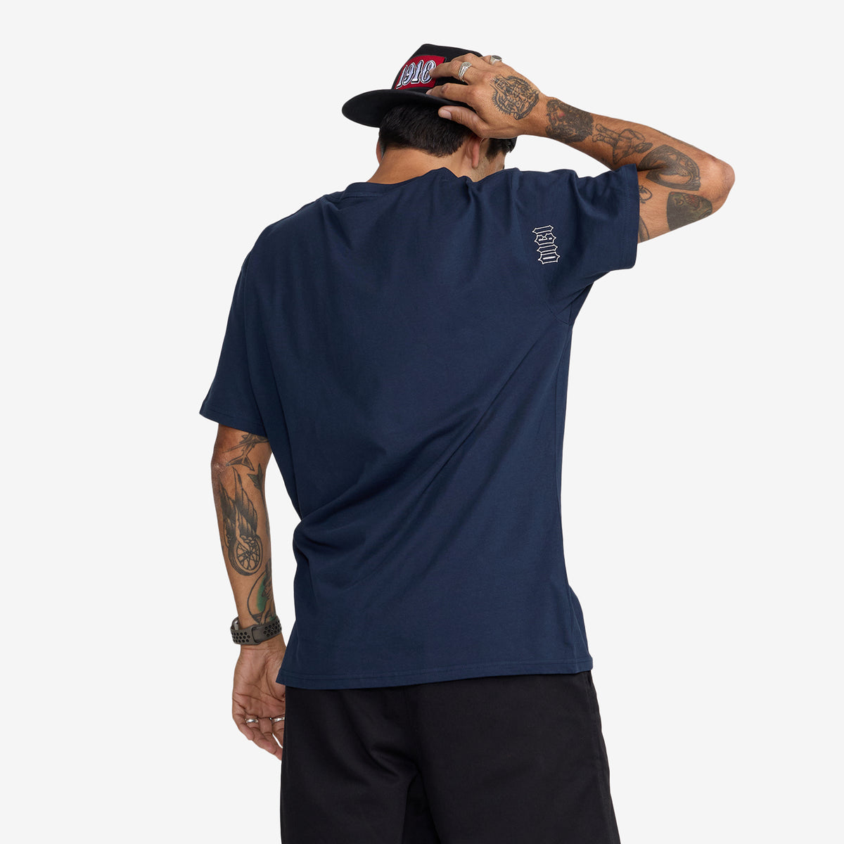 Arrows In The Dark S/S Pocket T-Shirt