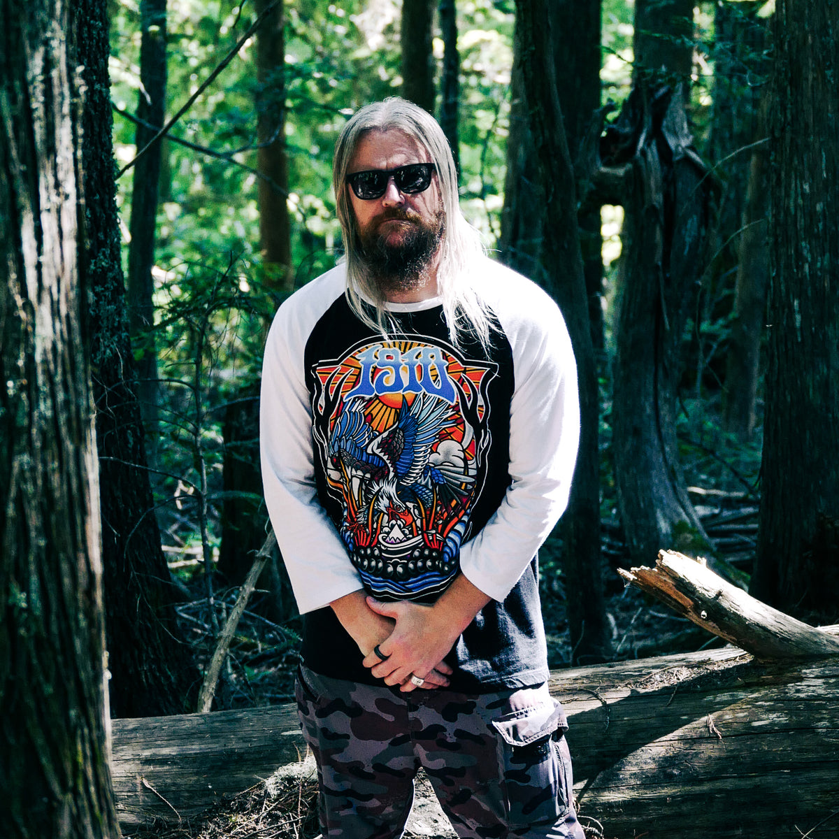 Ojo Rojo L/S Raglan T-Shirt